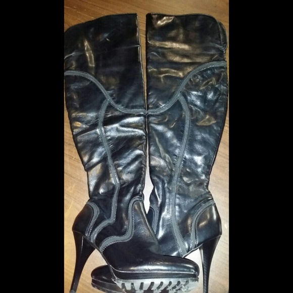 Leather over the knee boots - Picture 4 of 4