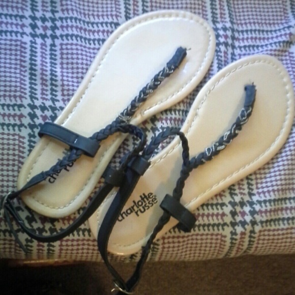 Sandals - Picture 2 of 3