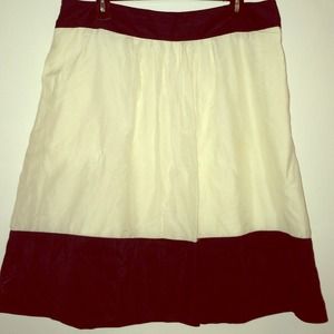 Navy blue & beige skirt 😋