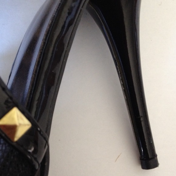 JustFab Bootie Pump🎀❌Sold❌ - Picture 3 of 4