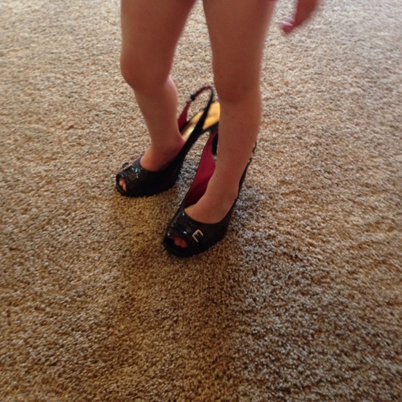 Like NEW Antonio Melani Slingback Pumps, Size 9.5