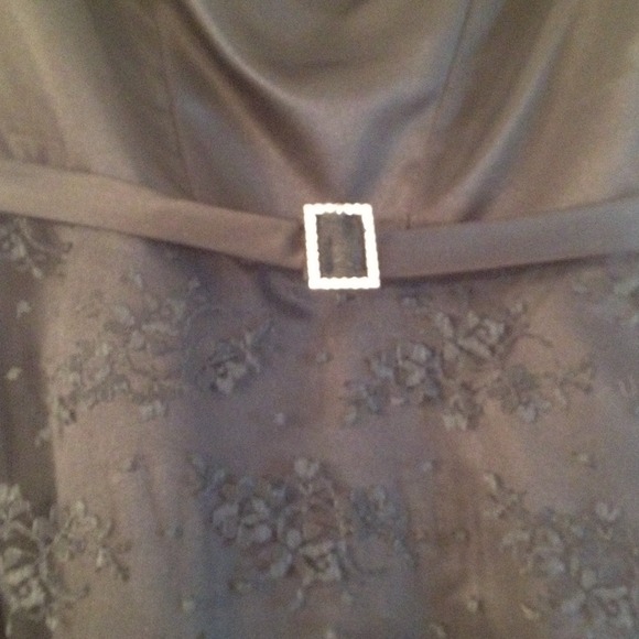 Dress! - Picture 2 of 4