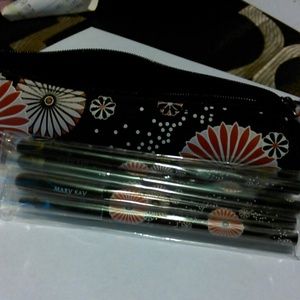 Mary Kay Color Burst Eye Brush Set