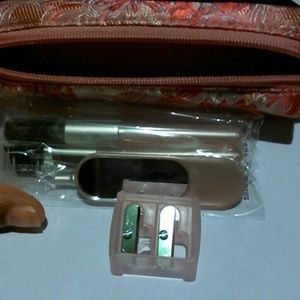 Beautiful Pink Make-up Brush Set