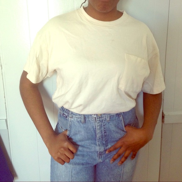 Cream pocket tee
