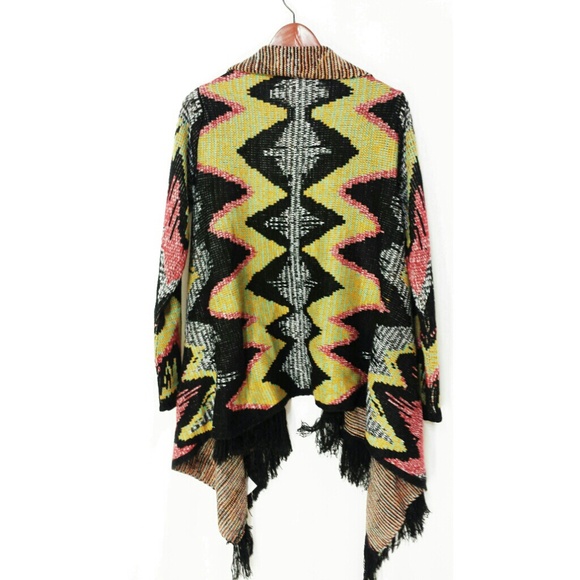 Tribal cardigan with fringe - Picture 3 of 3