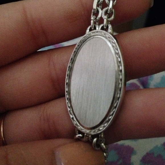 Silver name plate bracelet - Picture 4 of 4