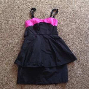 NWOT BCBG Max Azria Black and Pink Tafetta Dress
