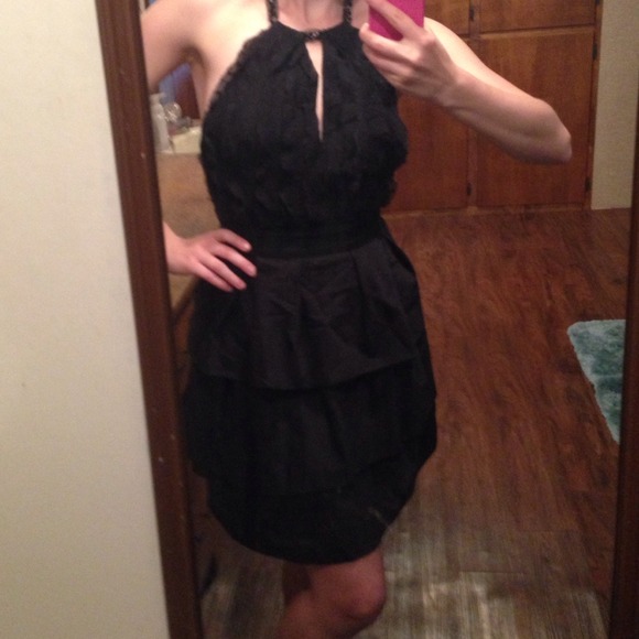 NWT BCBG Maxazria Tiered Cocktail Dress, Black