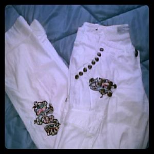 New white anama cargo pants
