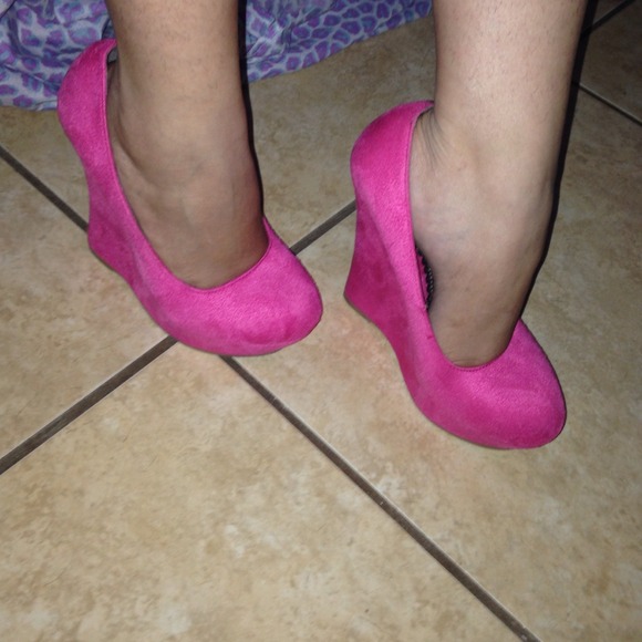 HotPink Suede Wedges - Picture 2 of 3