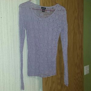 Shear long sleeve shirt.
