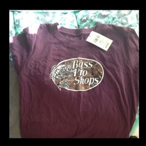 Bass Pro Shops tshirt!