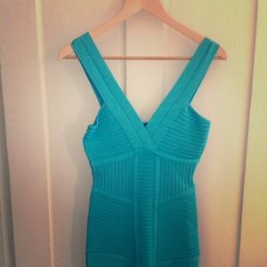 Bebe body con dress
