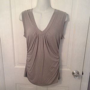 🚫SOLD🚫 NY&Co grey top