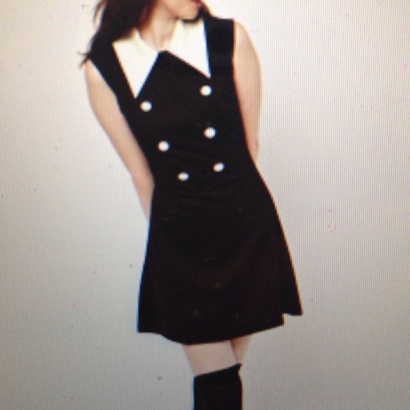 Pop Boutique Sandy Shift Dress with Collar