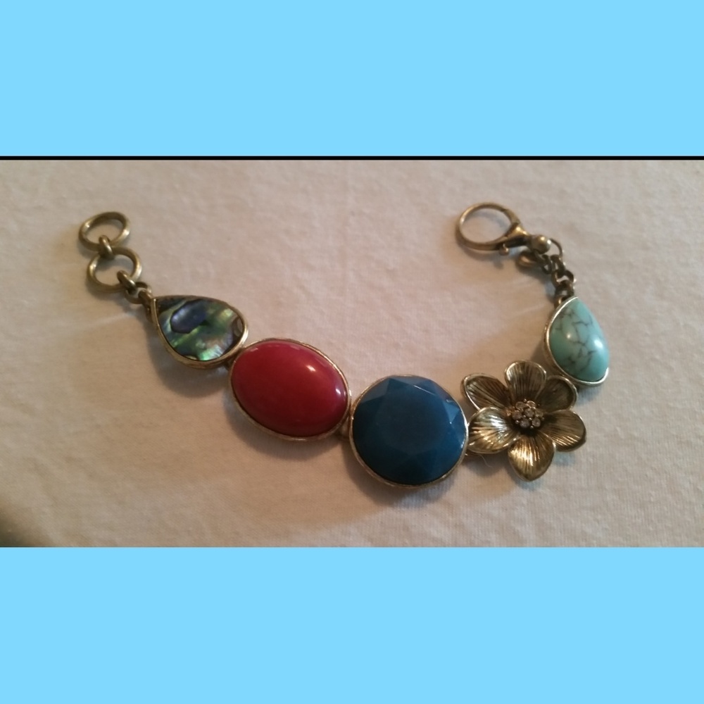 FOSSIL BRACELET~ GOLDTONE~SEMI PRECIOUS STONE~ STATEMENT BRACELET~NEW