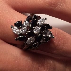 Black & White fashion ring