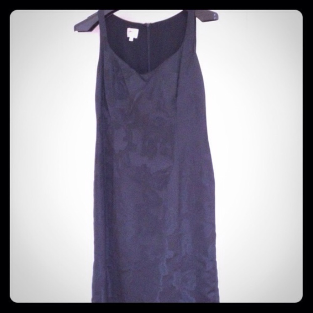 SOLD!! Like NWT Manolo Satin/Crystal Pump - Picture 8 of 8