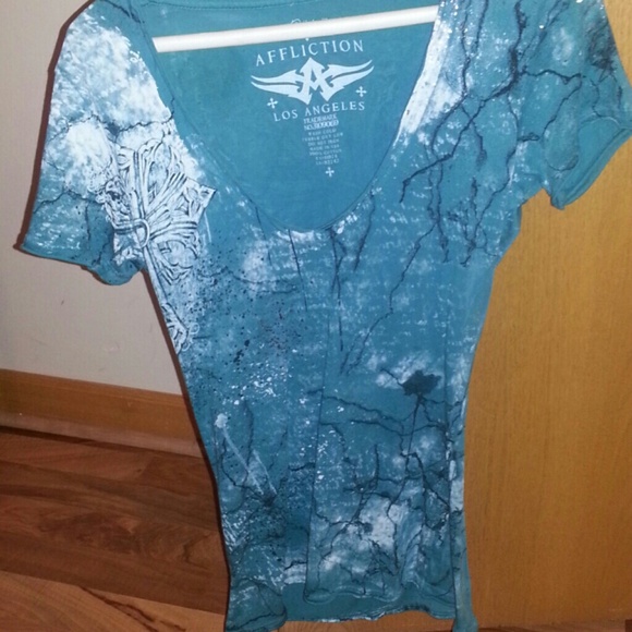 Affliction tshirt