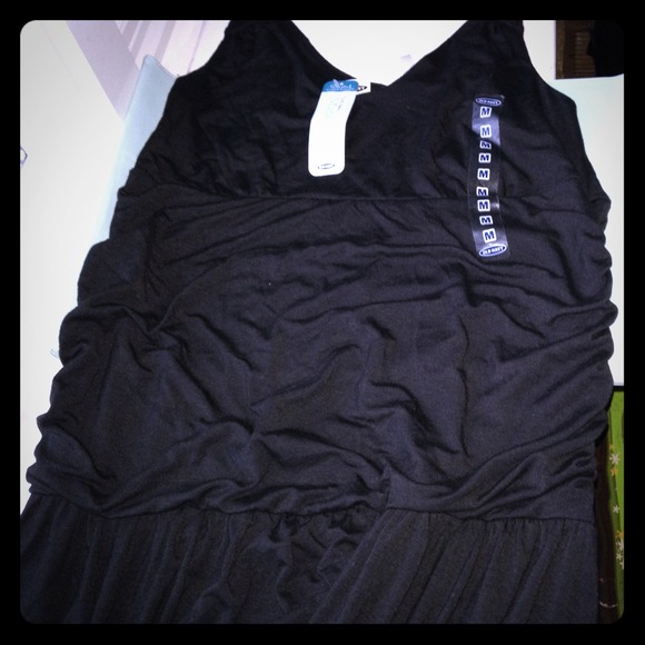 Old Navy Dresses & Skirts - Maternity black tank dress NWT Old Navy Dresses & Skirts - Maternity black tank dress NWT