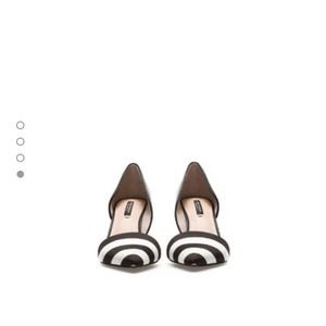 Zara Shoes - Zara black white stripe pointed court heel low 6.5 Zara Shoes - Zara black white stripe pointed court heel low 6.5