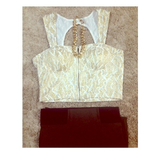Tops - 💥Gold Crop top💥 and black crop top bundle🎉