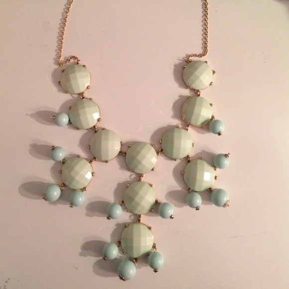Bubble necklace