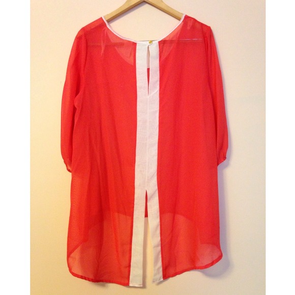 ❌SOLD❌Coral chiffon hi low split back top✨ - Picture 2 of 3