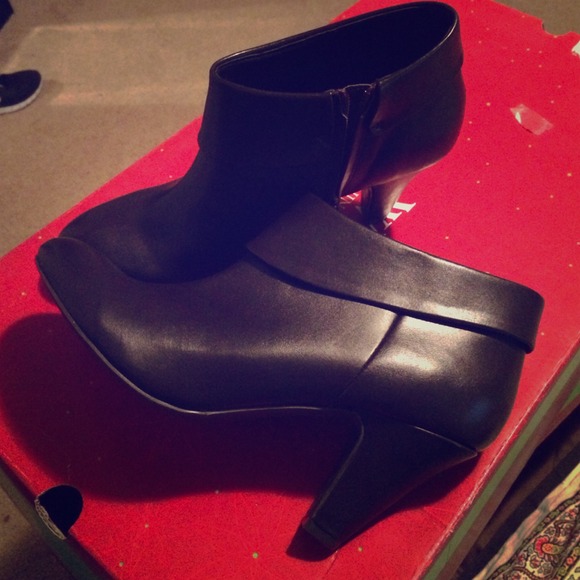 Dark chocolate brown ankle boots