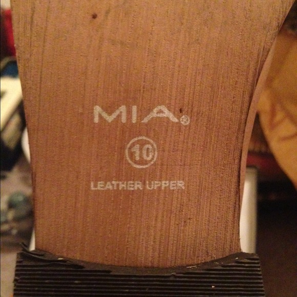 Mia Boots. - Picture 3 of 3