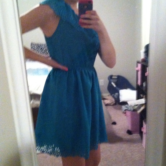 One shoulder dress - Picture 3 of 3