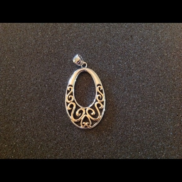 Lia Sophia Necklace Pendant