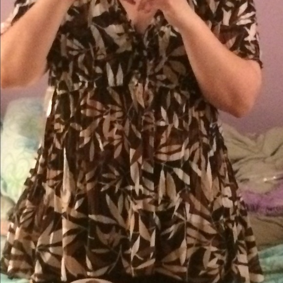 Brown/tan shirt pink shirt bundle