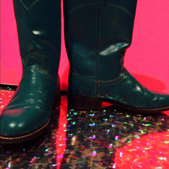 Turquoise Boots.  American Made 7.5