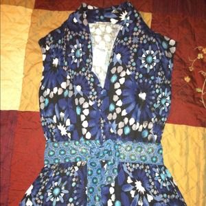 🎉 Brand New with Tags🎉 Super cute top!