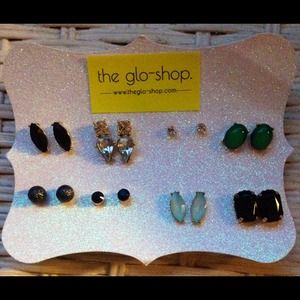 8 pairs of lovely earrings 💕