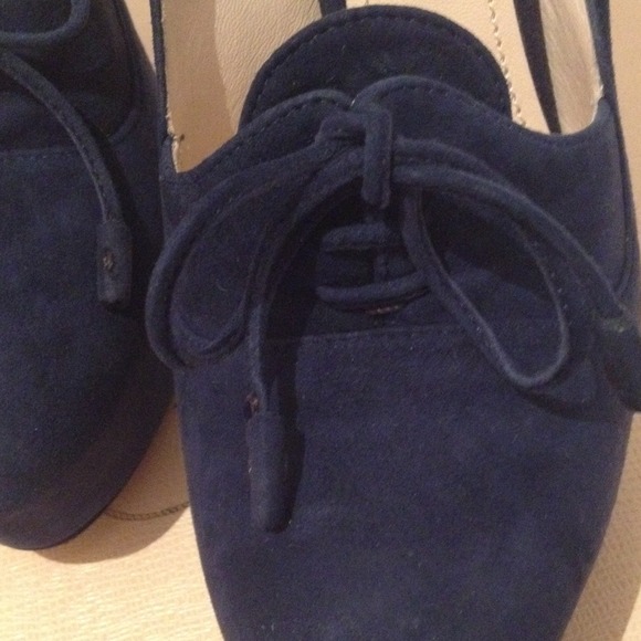 Prada Heels - Picture 4 of 5