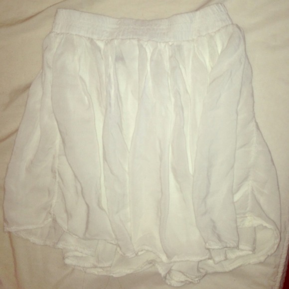 ❌SOLD❌Brandy Melville Skirt