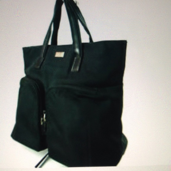 Gucci Handbags - 💕AUTHENTIC GUCCI NYLON CANVAS mODEL GS 1179L💕