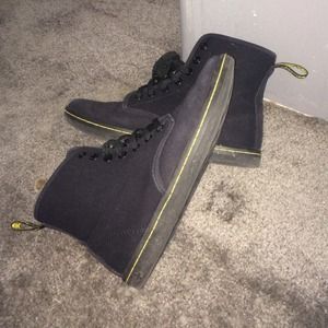Black Dr Martens Boots