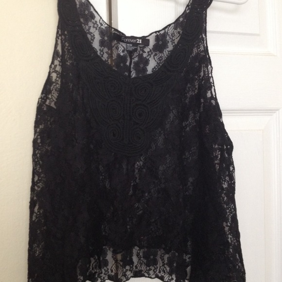 Overlay lace top - Picture 1 of 3