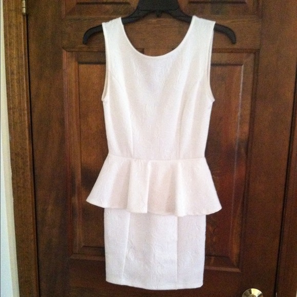 white mini dress ~TRADED~