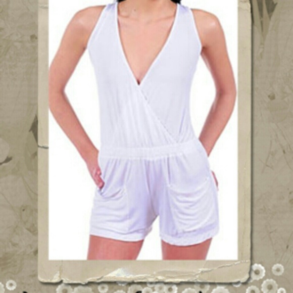 Other - 💲SUPERSALE💲 
White Faux Wrap Romper