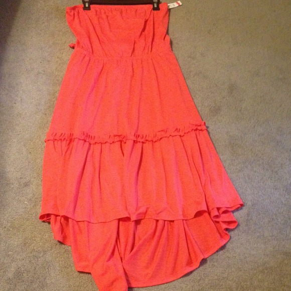 Sold!!! Bundled!!! Maxi dress NWTa