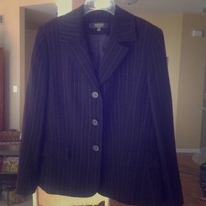 Black and White Pinstripe Kasper 14P Suit Jacket