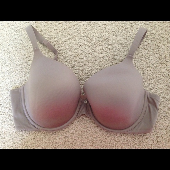 Victorias Secret showstopper full coverage bra 38D