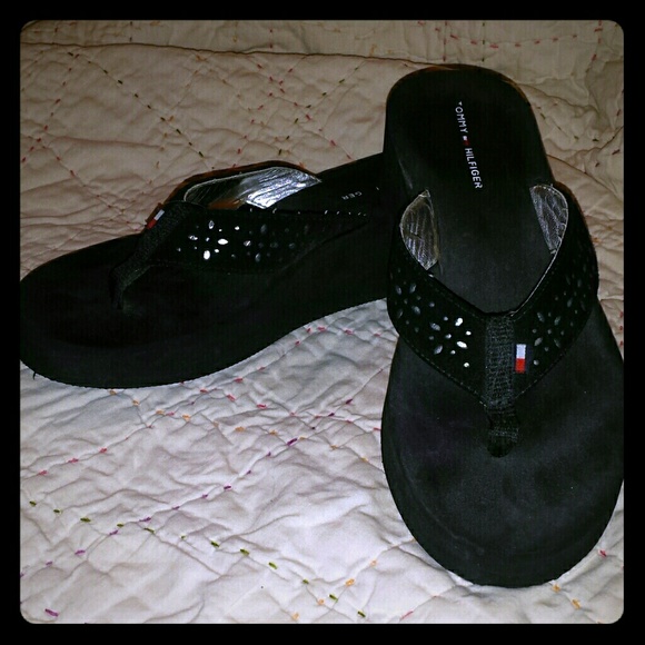 Tommy flip flops READY FOR @shell143