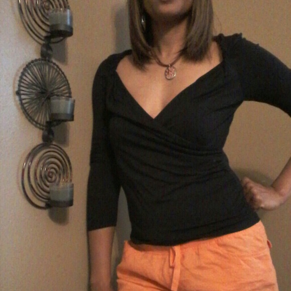 Top - Picture 3 of 3