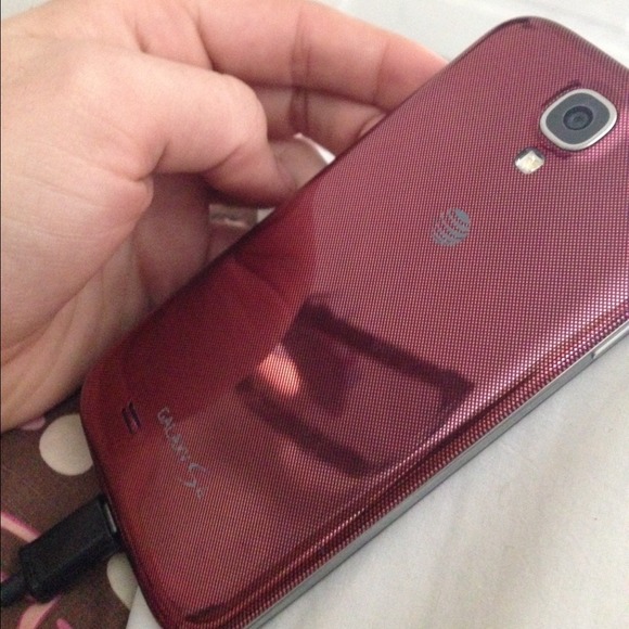 (SOLD) At&t red Galaxy s4!! - Picture 4 of 4